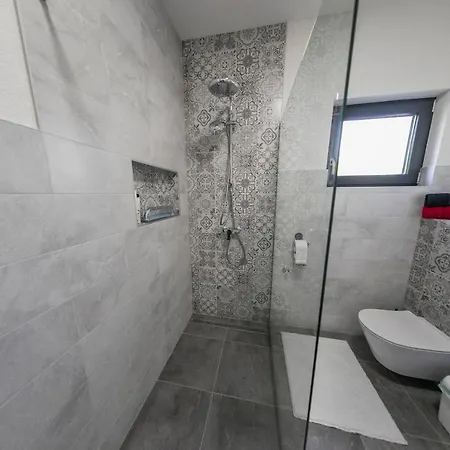 Libera Villa *
